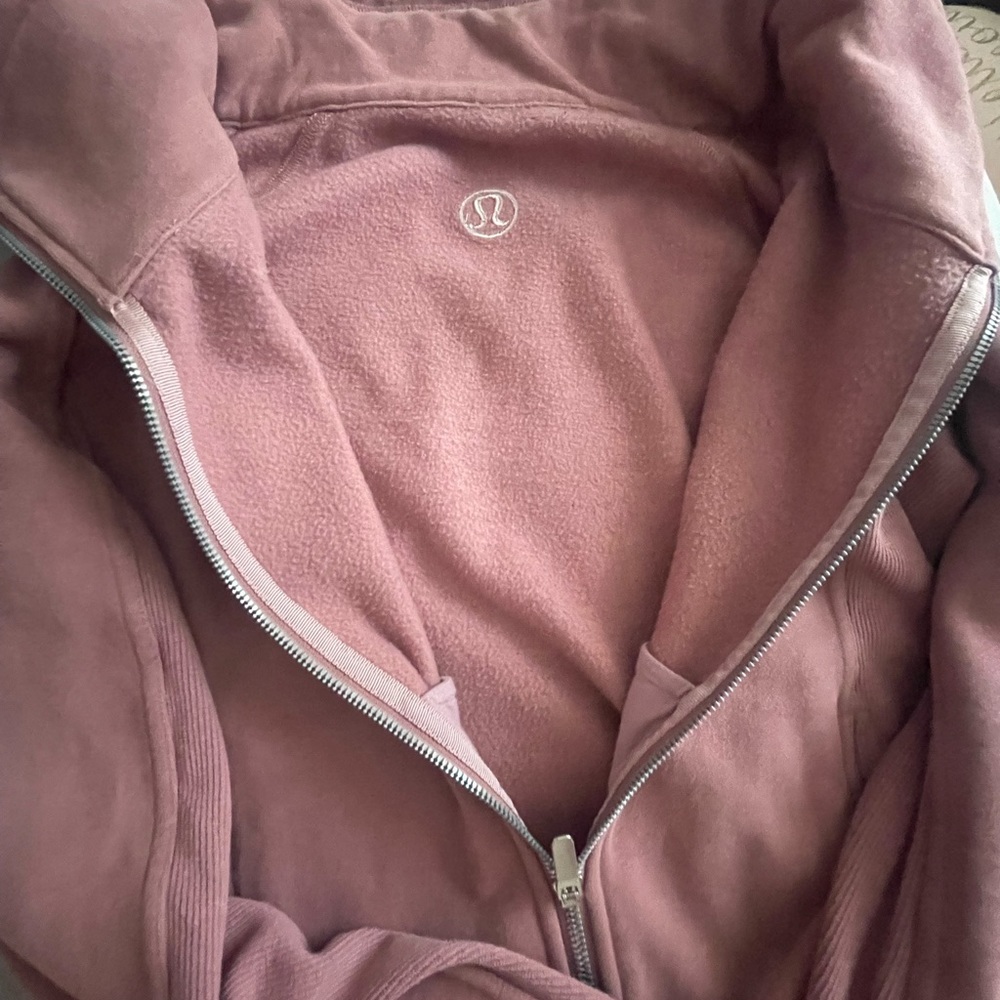 Lululemon jacket - Picture 3 of 3